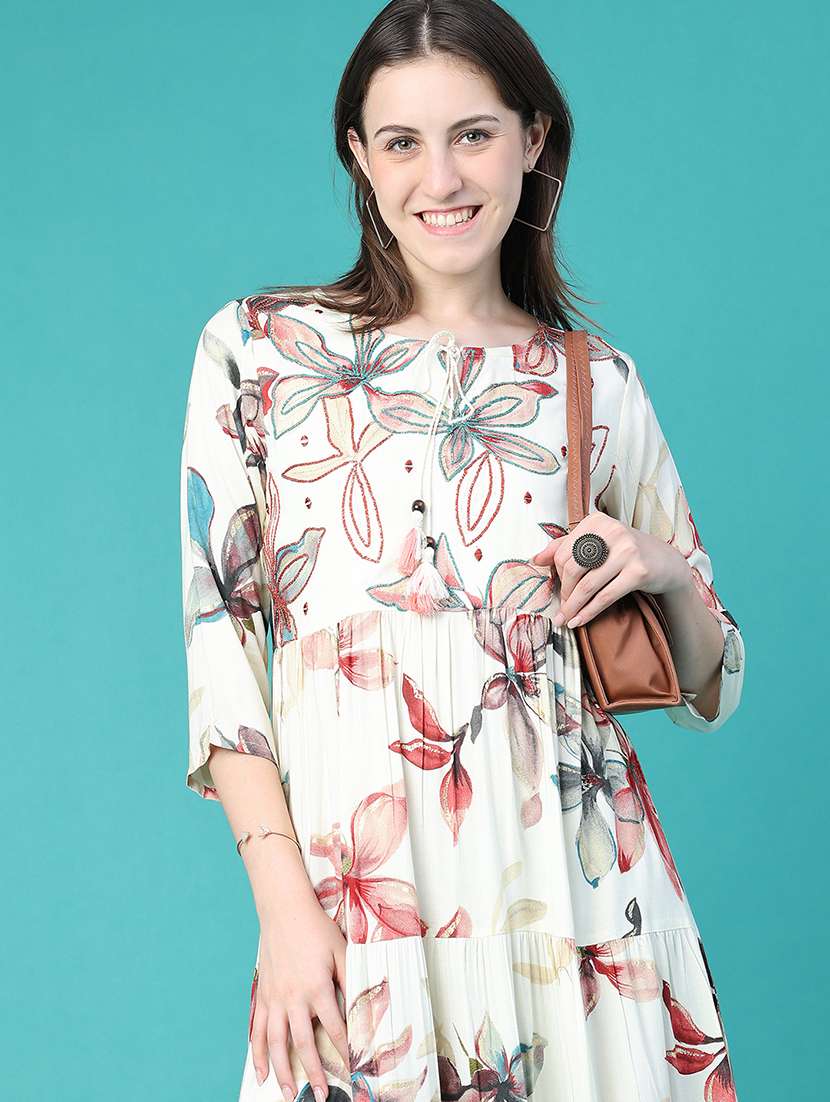 Women Printed Three Quarter Sleeves Tiered Dress - 22551984 -  Standard Image - 1