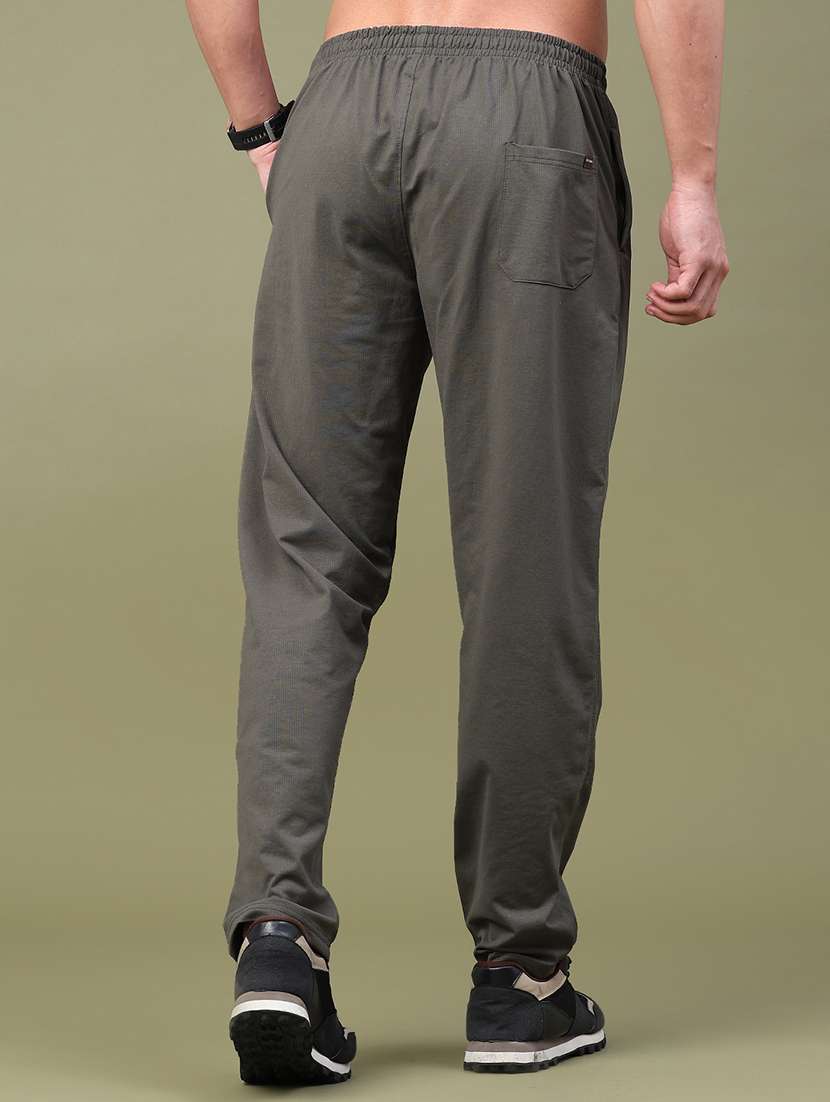 Men Solid Mid Rise Regular Fit Track Pant - 22552170 -  Standard Image - 4