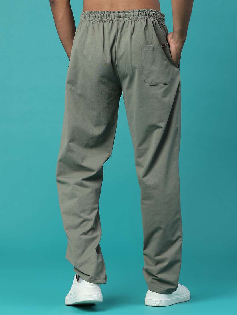 Men Solid Mid Rise Regular Fit Track Pant - 22552175 -  Standard Image - 4