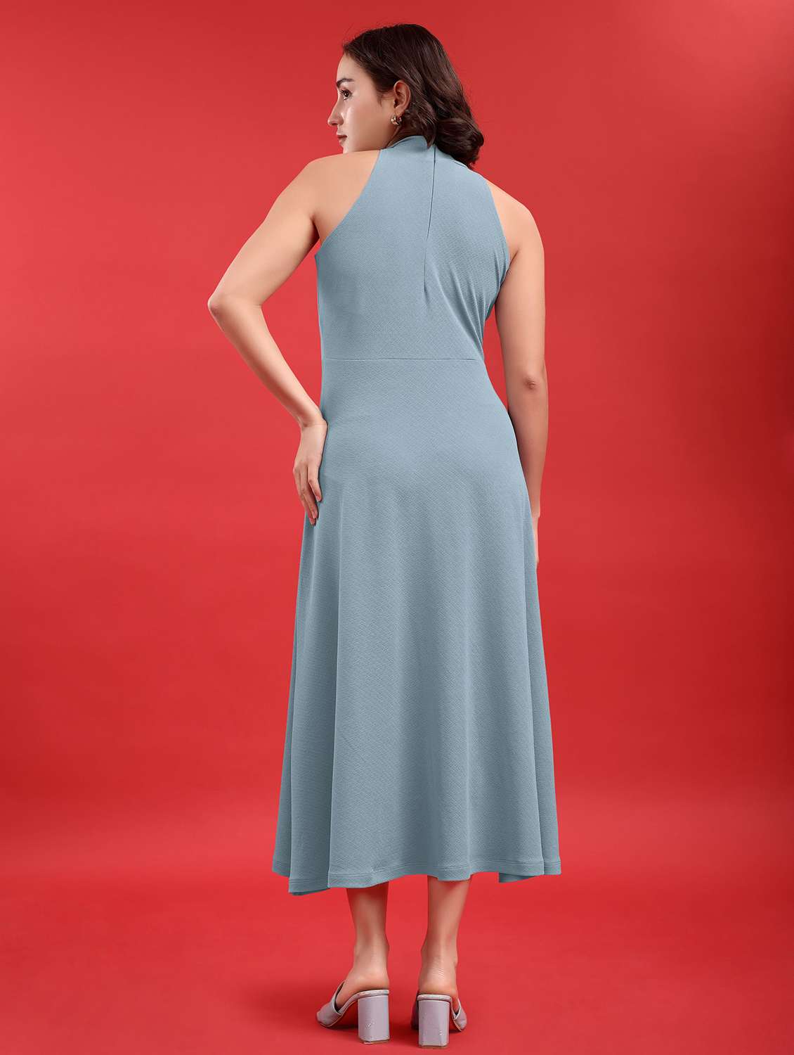 women solid sleeveless fit and flare dress - 22553340 -  Standard Image - 4