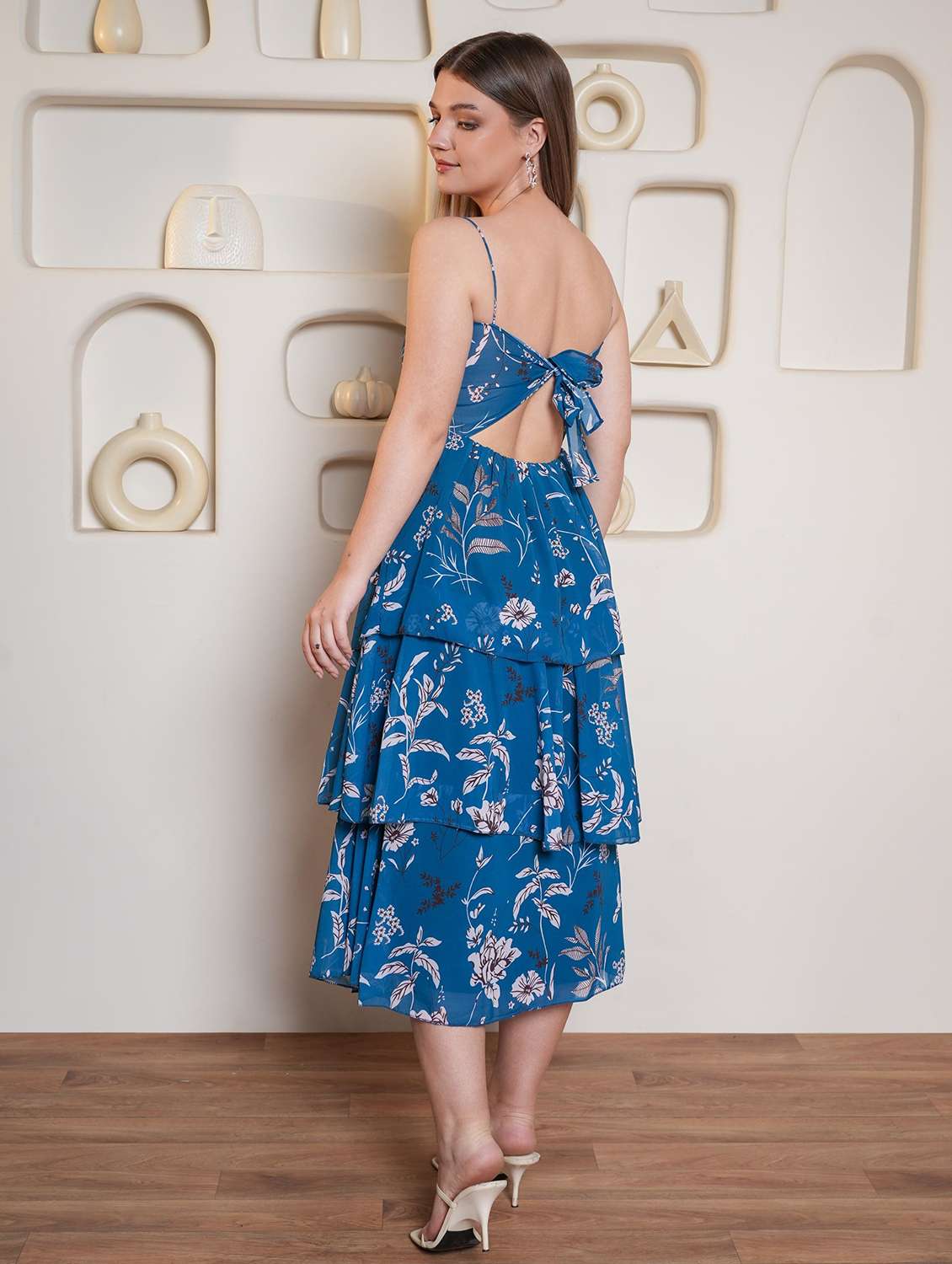women printed shoulder strap layered dress - 22553370 -  Standard Image - 4