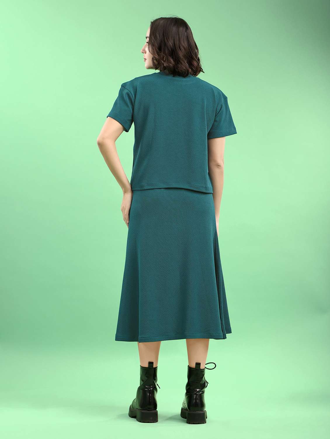 women solid short sleeves top and skirt set - 22553736 -  Standard Image - 4