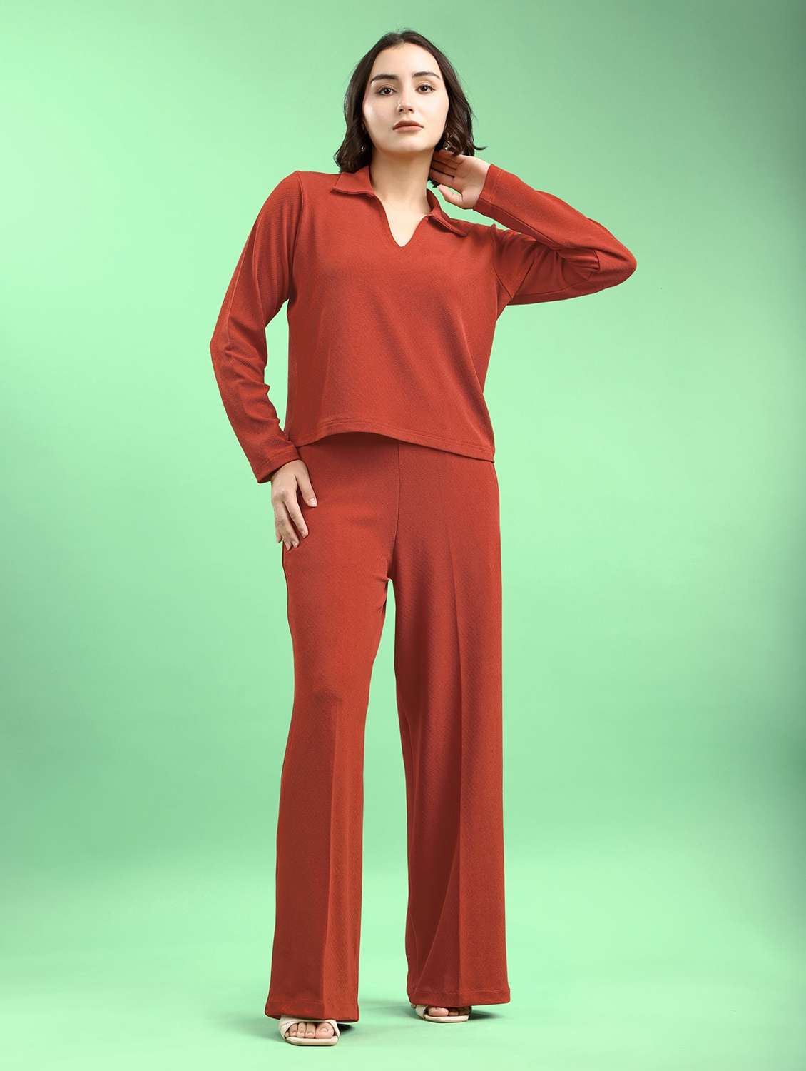women solid long sleeves t-shirt and trouser set