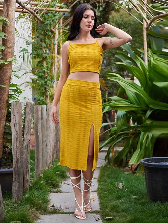 women self design sleeveless top and skirt co-ord set - 22553782 -  Standard Image - 1