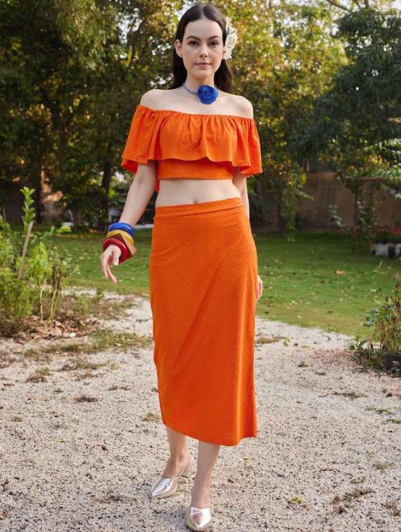 Women Self Design Cape Sleeves Top And Skirt Co-ord Set - 22553790 -  Standard Image - 1