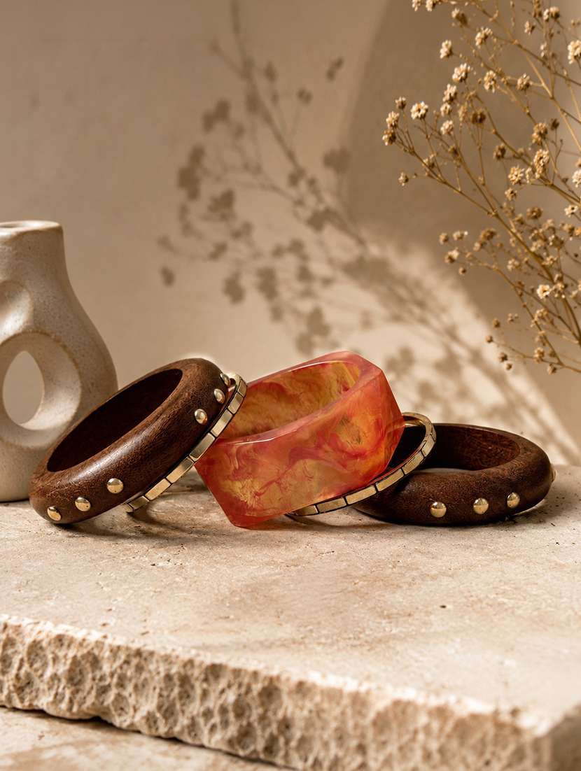 set of 5 wood metal & resin bangles for women
