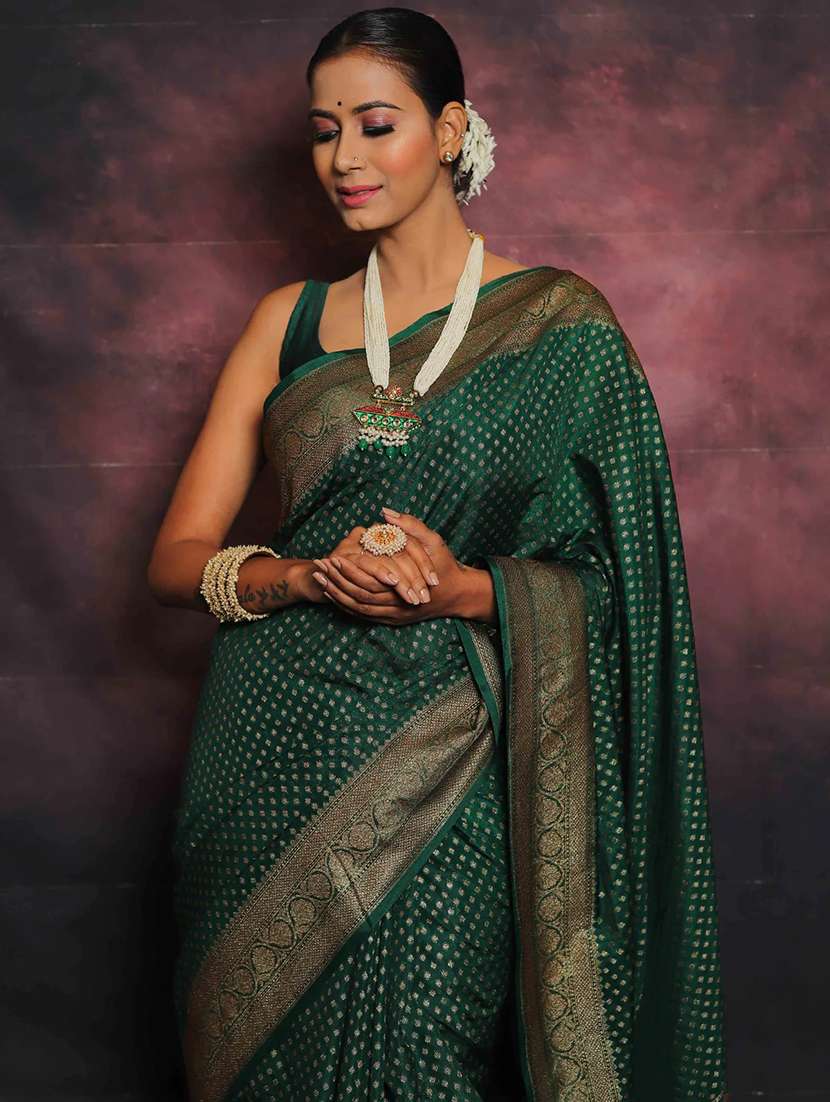 women self design banarasi saree with blouse - 22554582 -  Standard Image - 1