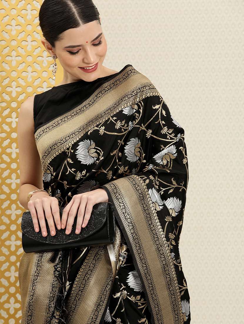 women self design banarasi saree with blouse - 22554733 -  Standard Image - 1