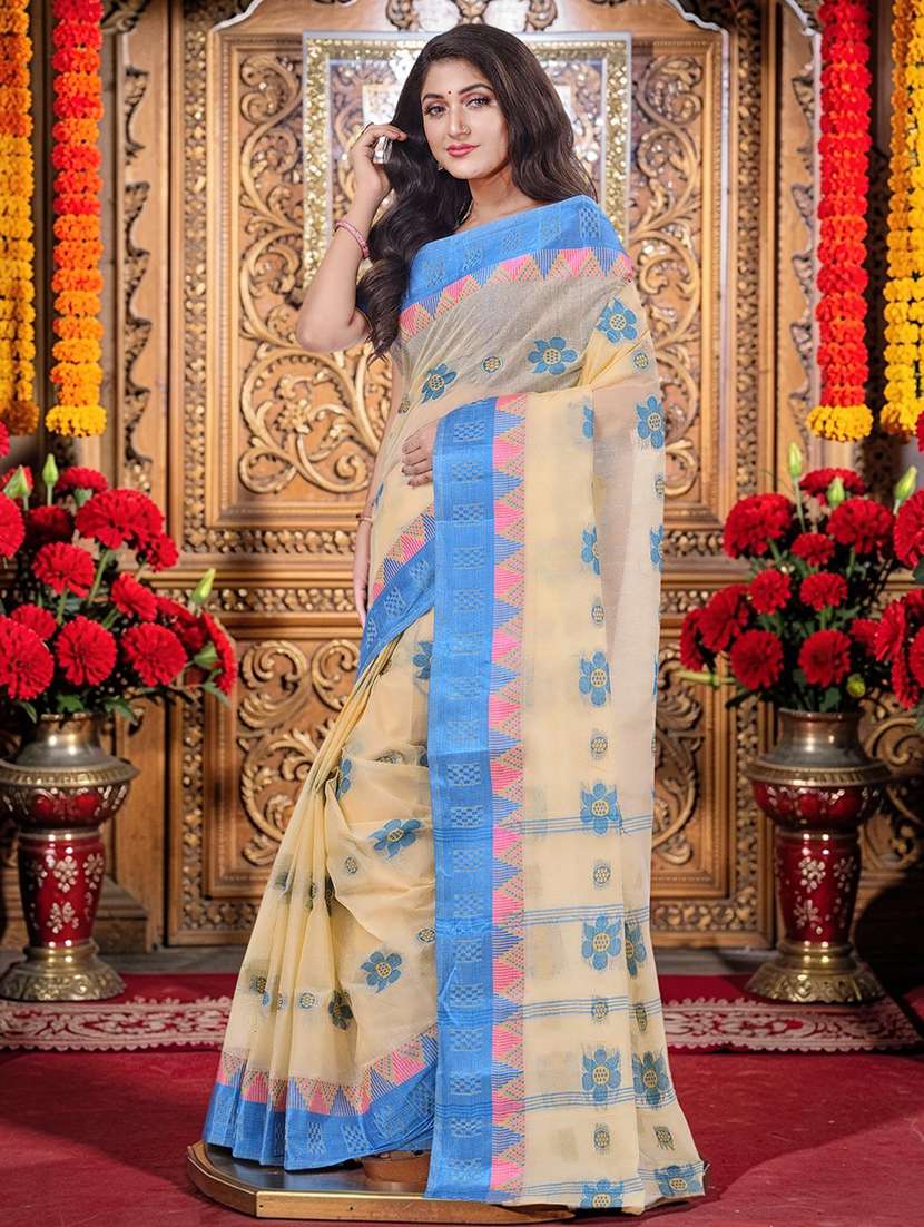 women self design handloom saree - 22554982 -  Standard Image - 4