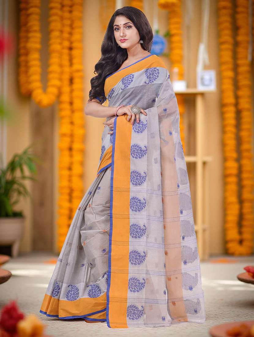 women self design handloom saree - 22554994 -  Standard Image - 1