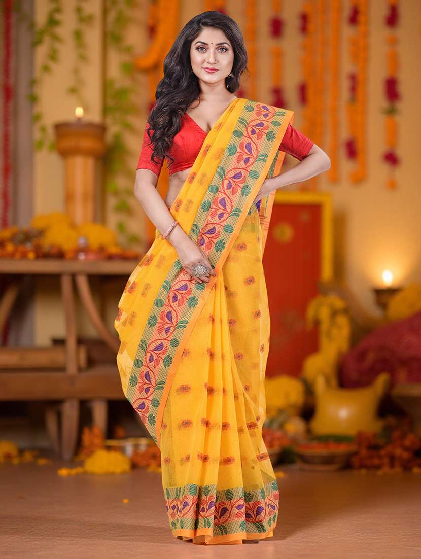 women self design handloom saree