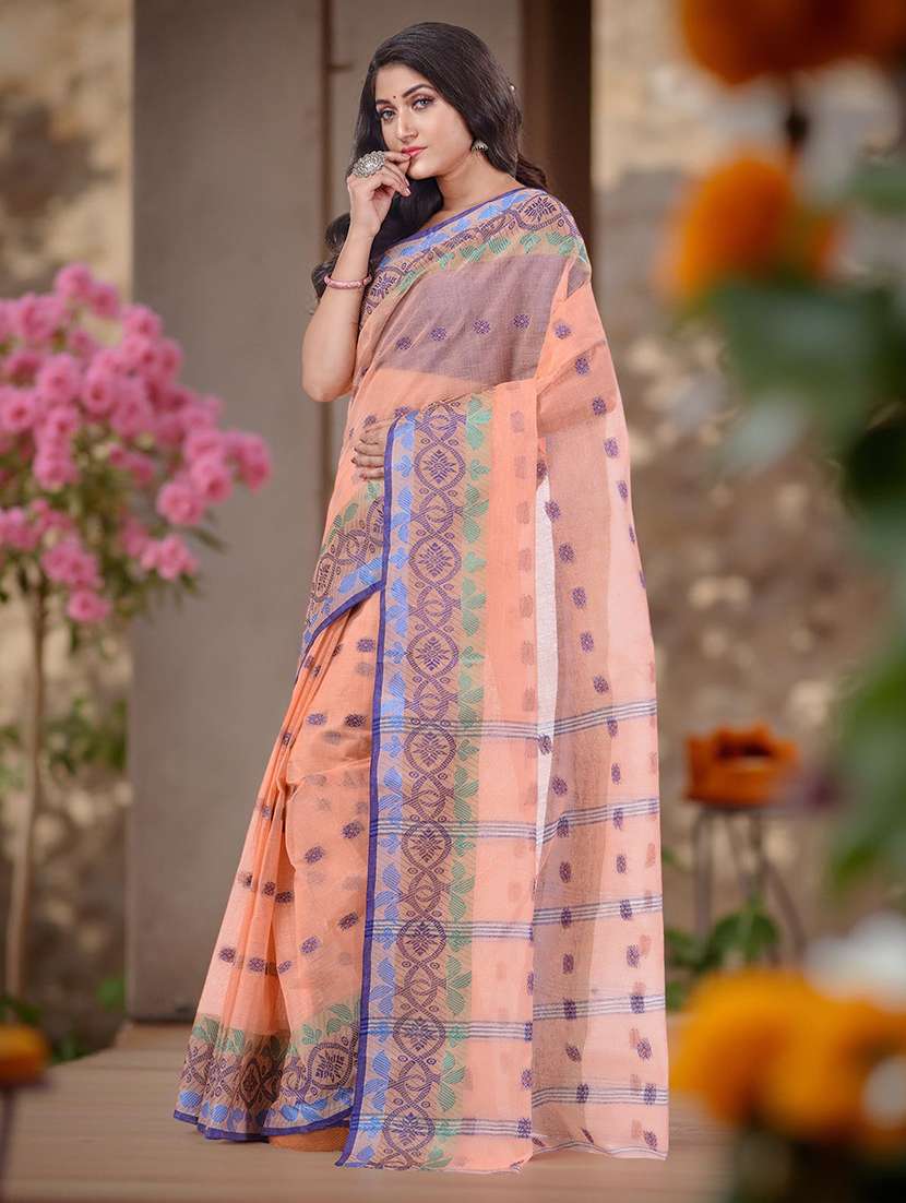women self design handloom saree - 22555003 -  Standard Image - 4