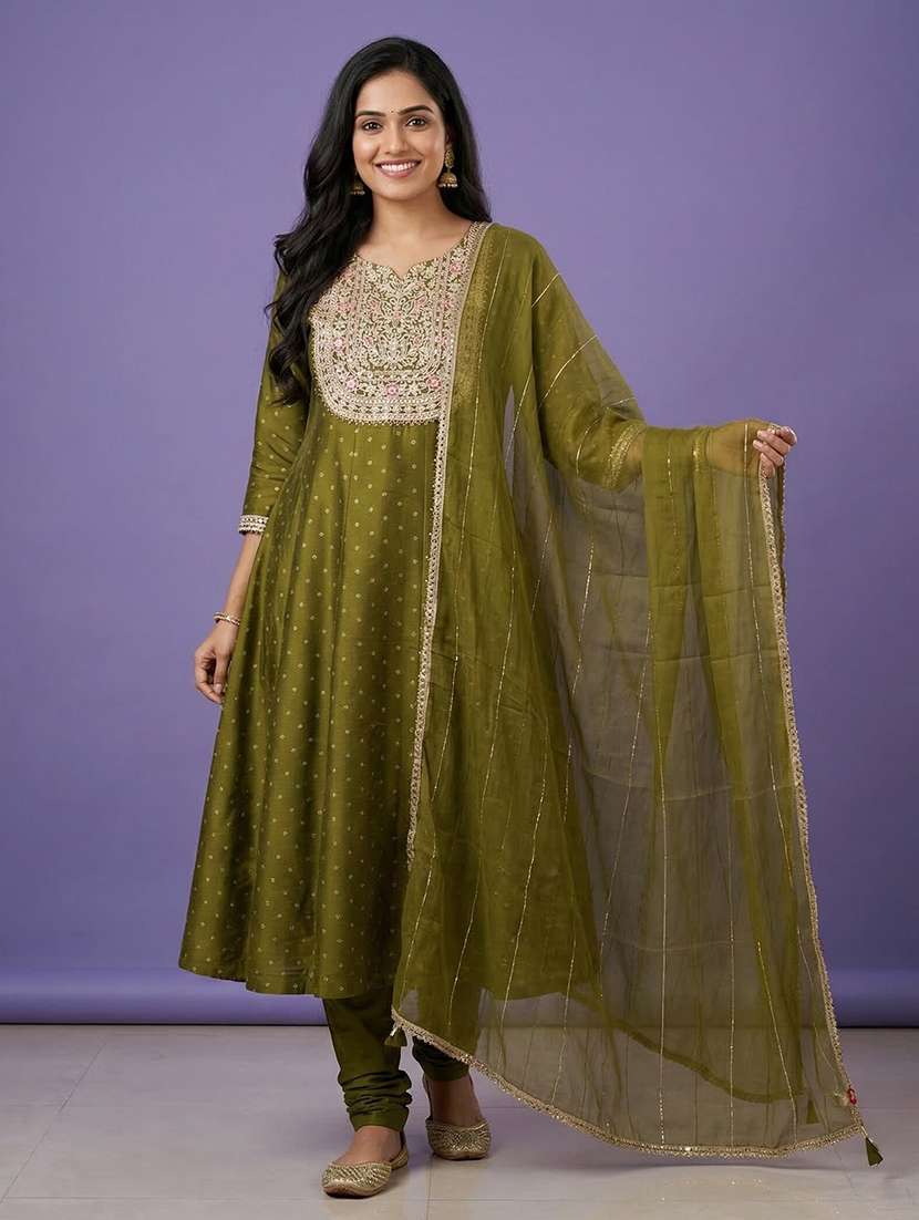 women printed three quarter sleeve anarkali kurta