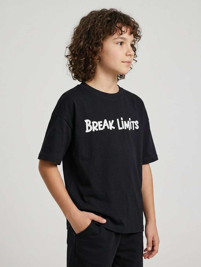 Boys Printed Short Sleeves Regular Fit T-shirt - 22555869 -  Standard Image - 1