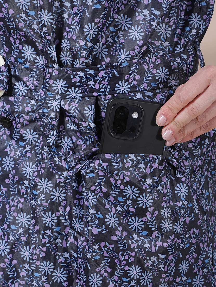 women printed long sleeves raincoat - 22557704 -  Standard Image - 1