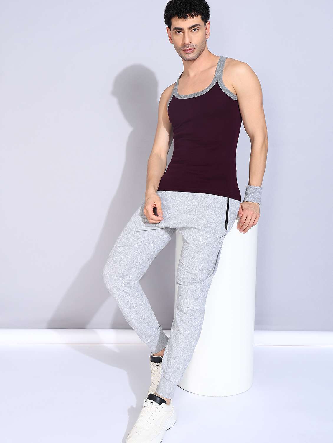 men pack of 5 solid sleeveless vest - 22558043 -  Standard Image - 1