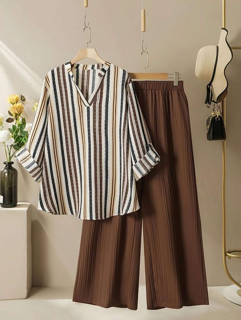 women printed v neck shirt and trouser co-ord set - 22558224 -  Standard Image - 4