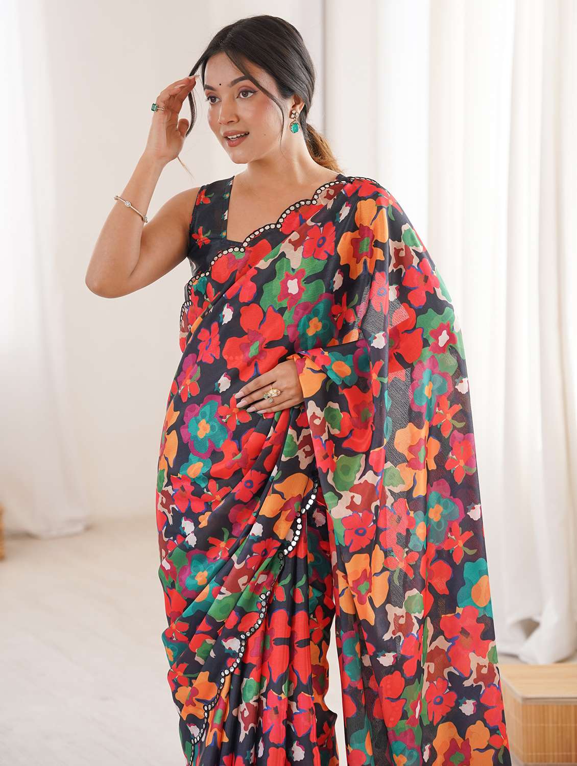 women printed casual wear saree with blouse - 22558258 -  Standard Image - 1