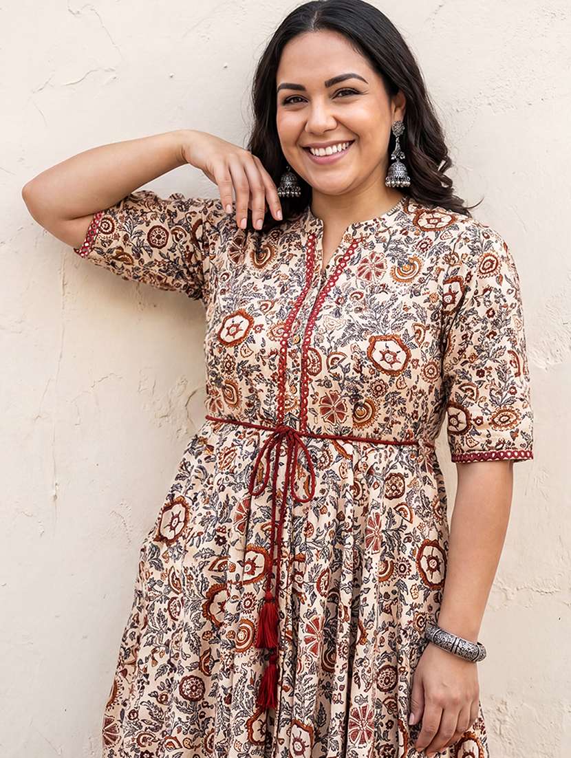 women printed short sleeve ethnic dress - 22558408 -  Standard Image - 1