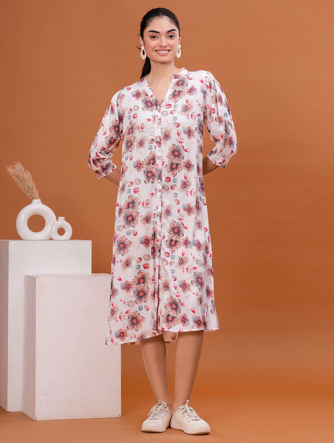 women printed three quarter sleeves a-line dress
