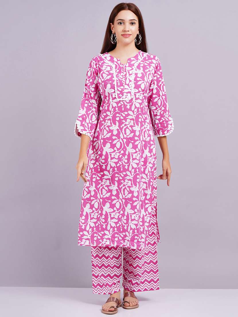 women printed three quarter sleeve kurta palazzo set