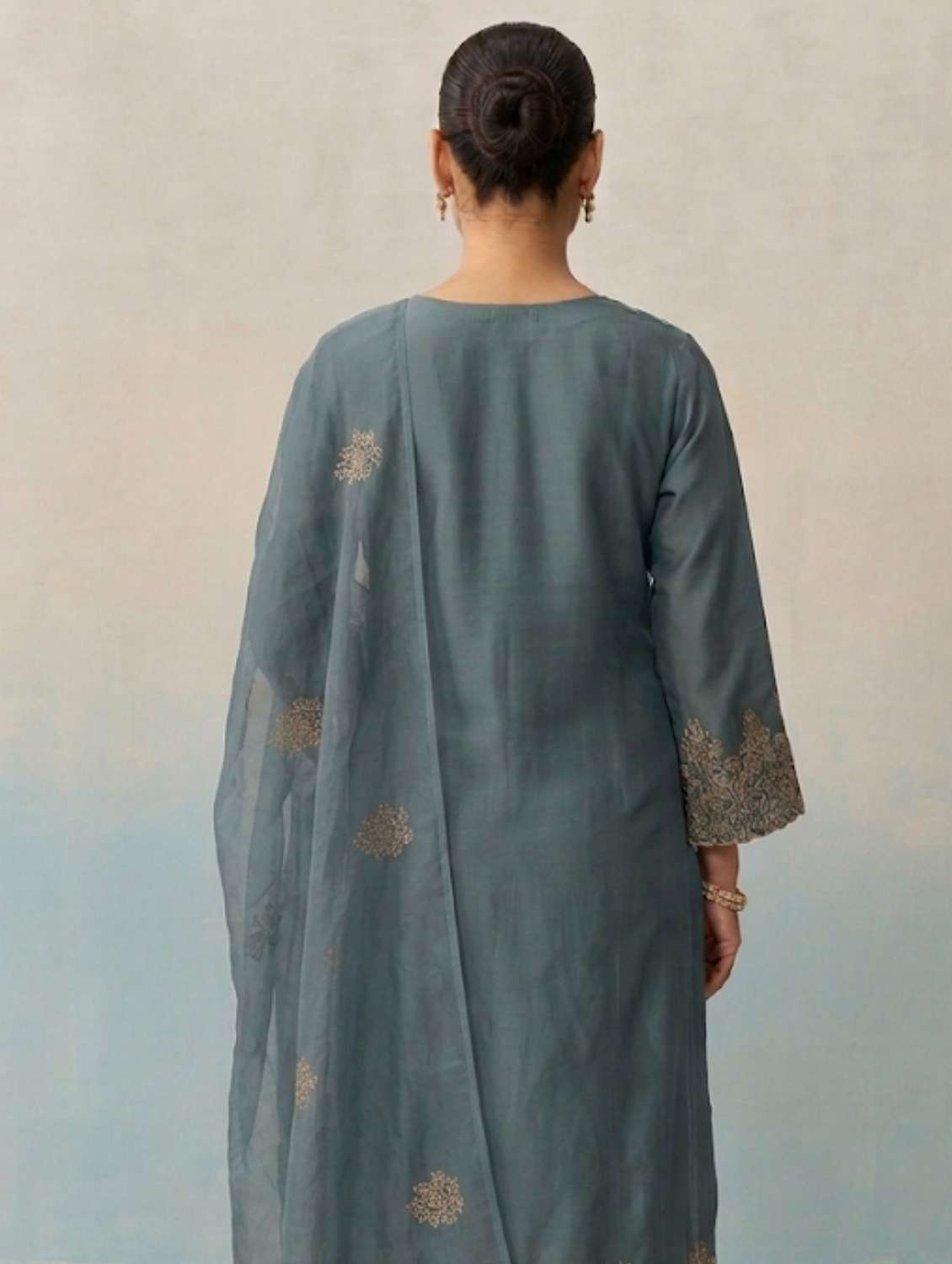 women embroidered long sleeve kurta palazzo with dupatta set - 22558719 -  Standard Image - 4