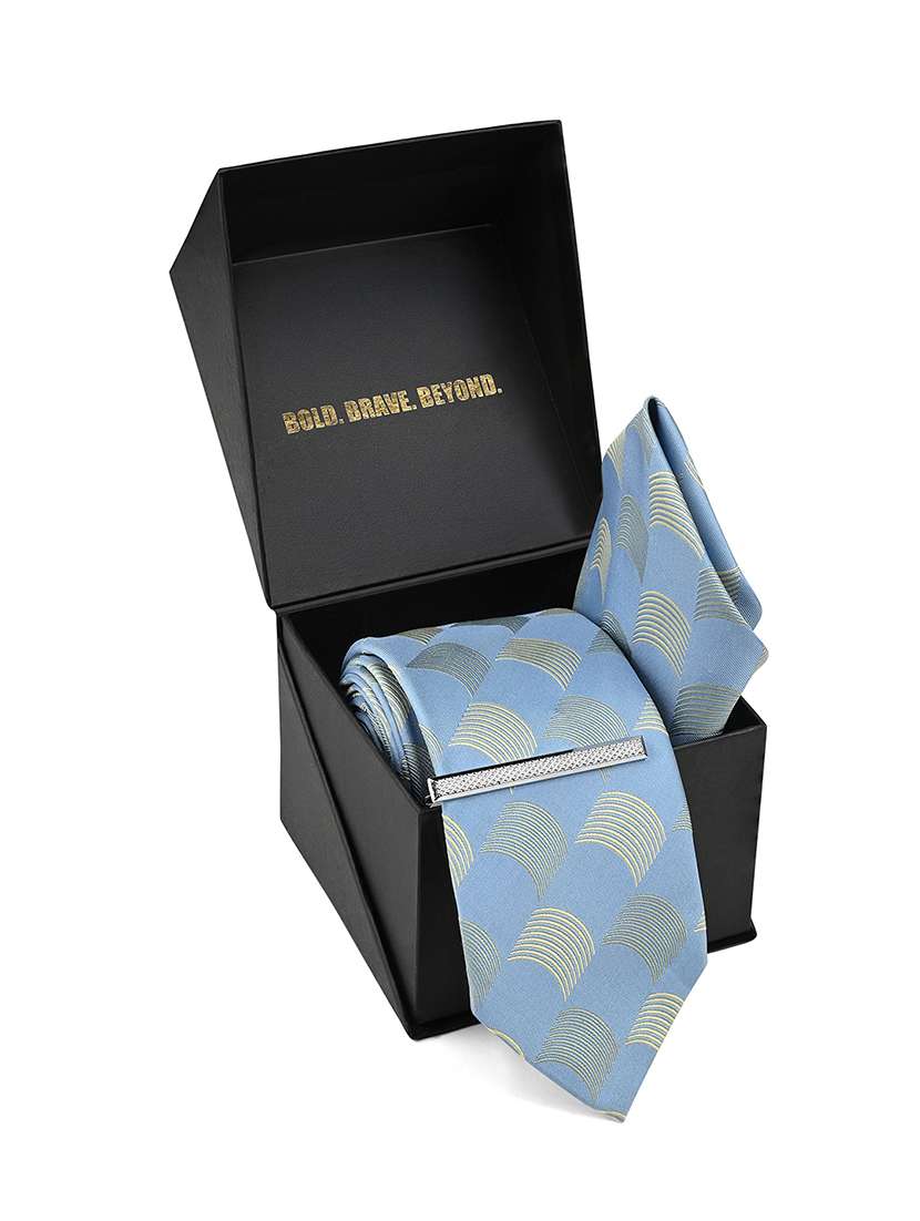 men necktie and pocket square gift box set - 22558729 -  Standard Image - 4