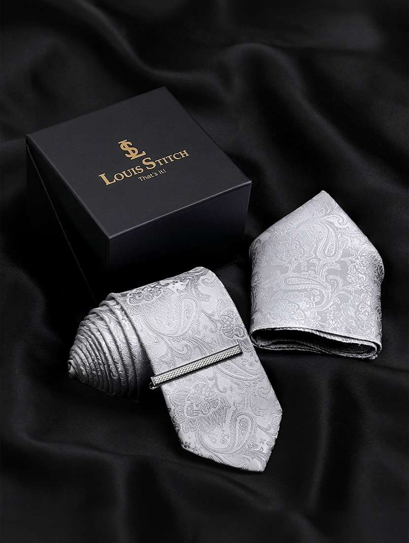 men necktie and pocket square gift box set