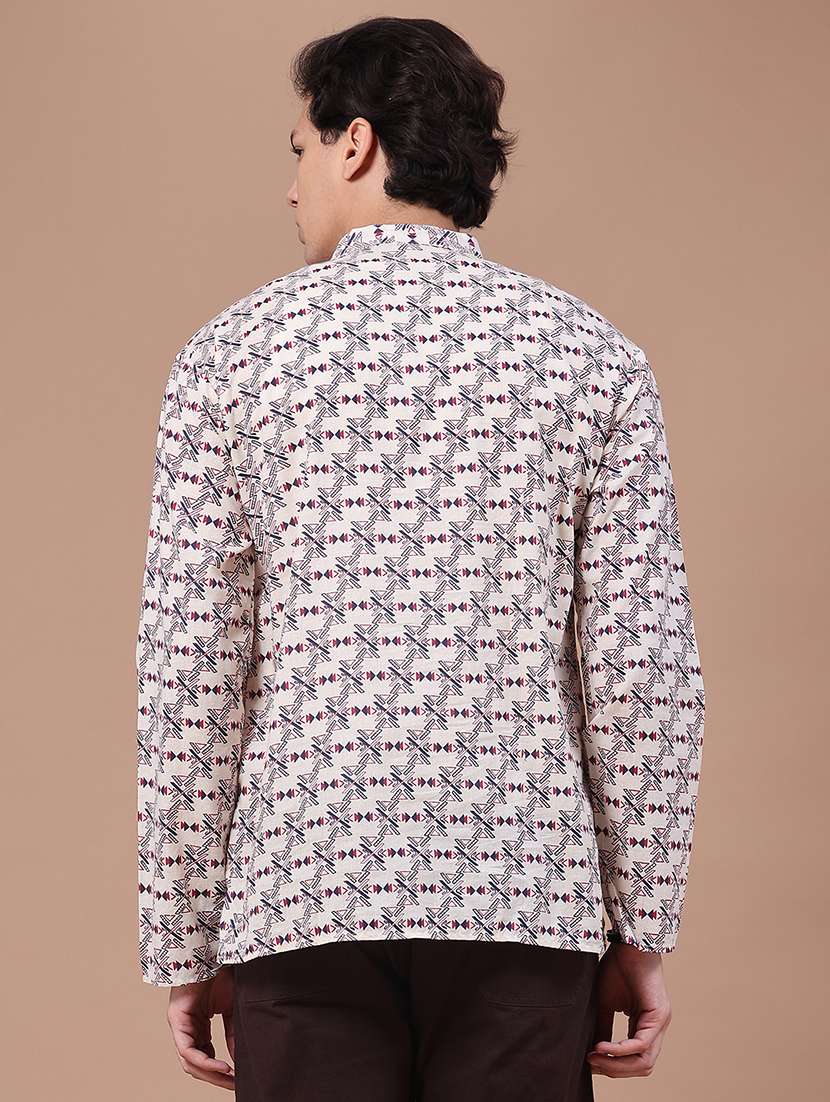 Men Printed Long Sleeves Short Kurta - 22561165 -  Standard Image - 4