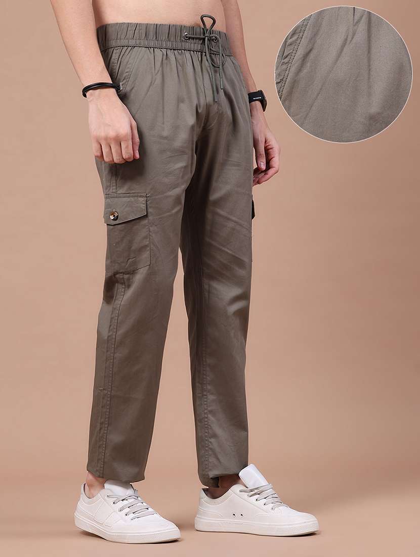 men solid mid rise regular fit cargo  - 22562326 -  Standard Image - 1