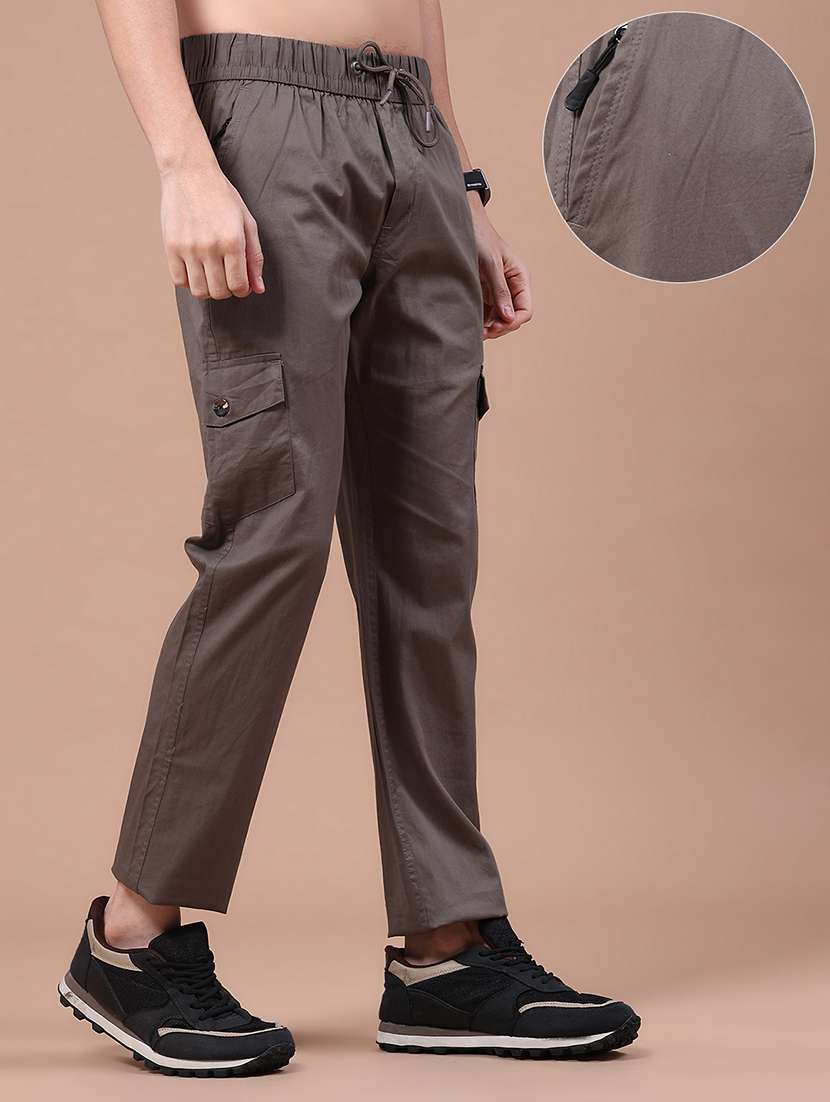 men solid mid rise regular fit cargo  - 22562327 -  Standard Image - 1