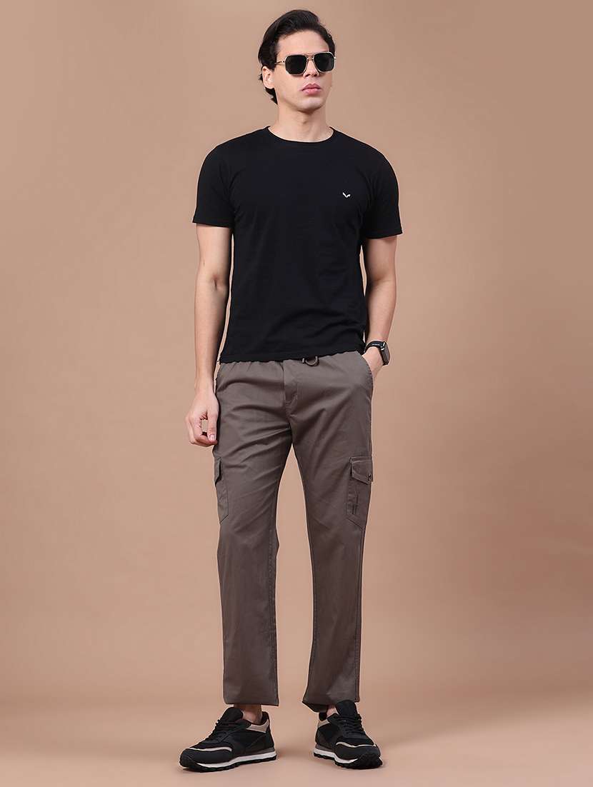 men solid mid rise regular fit cargo  - 22562327 -  Standard Image - 4