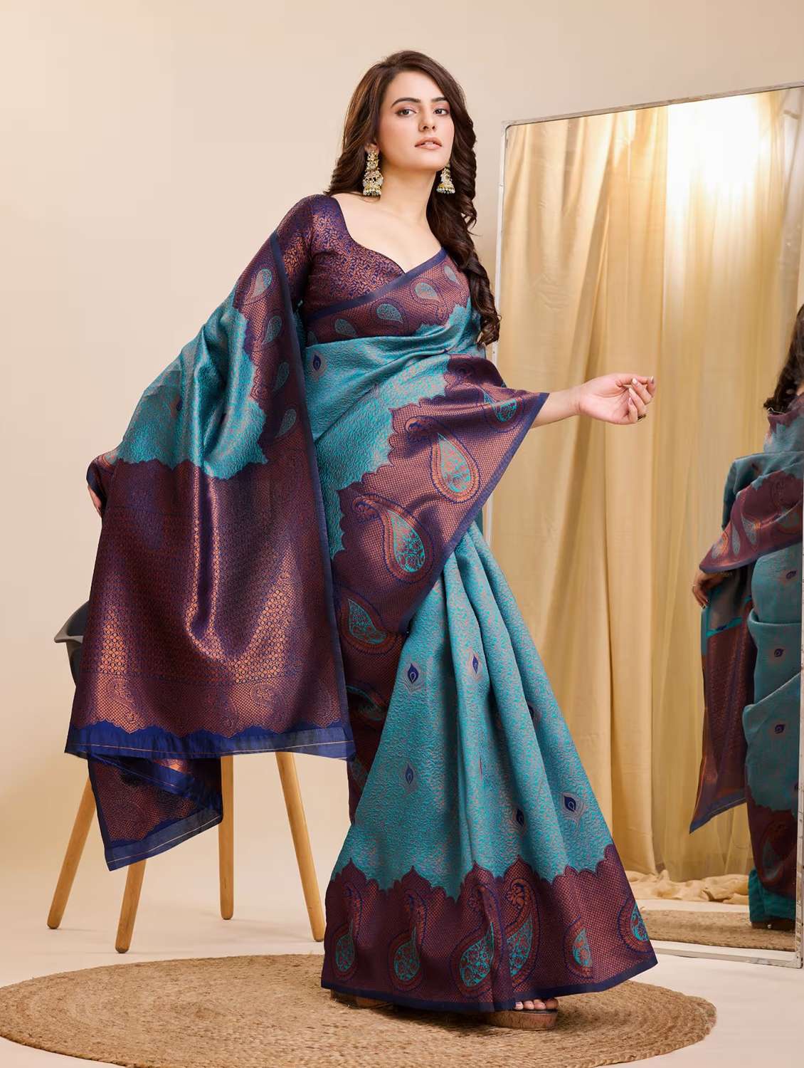 women self design banarasi saree with blouse - 22562817 -  Standard Image - 4