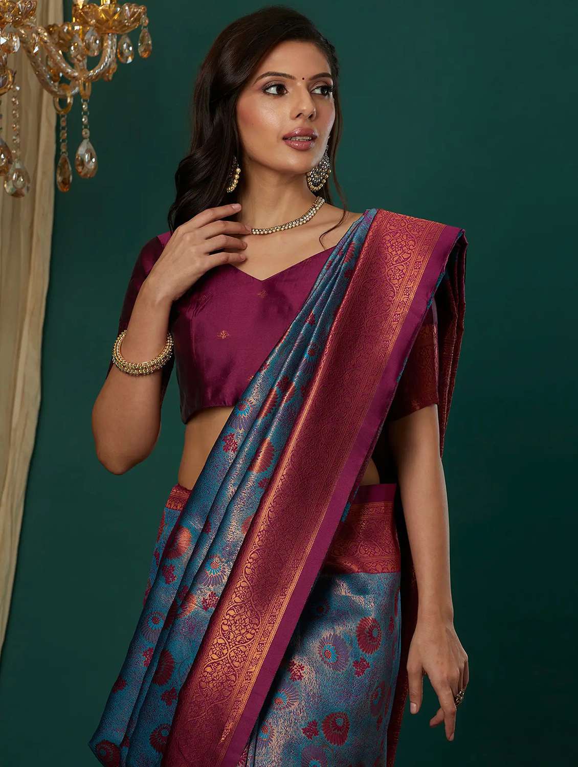 women self design banarasi saree with blouse - 22562855 -  Standard Image - 1