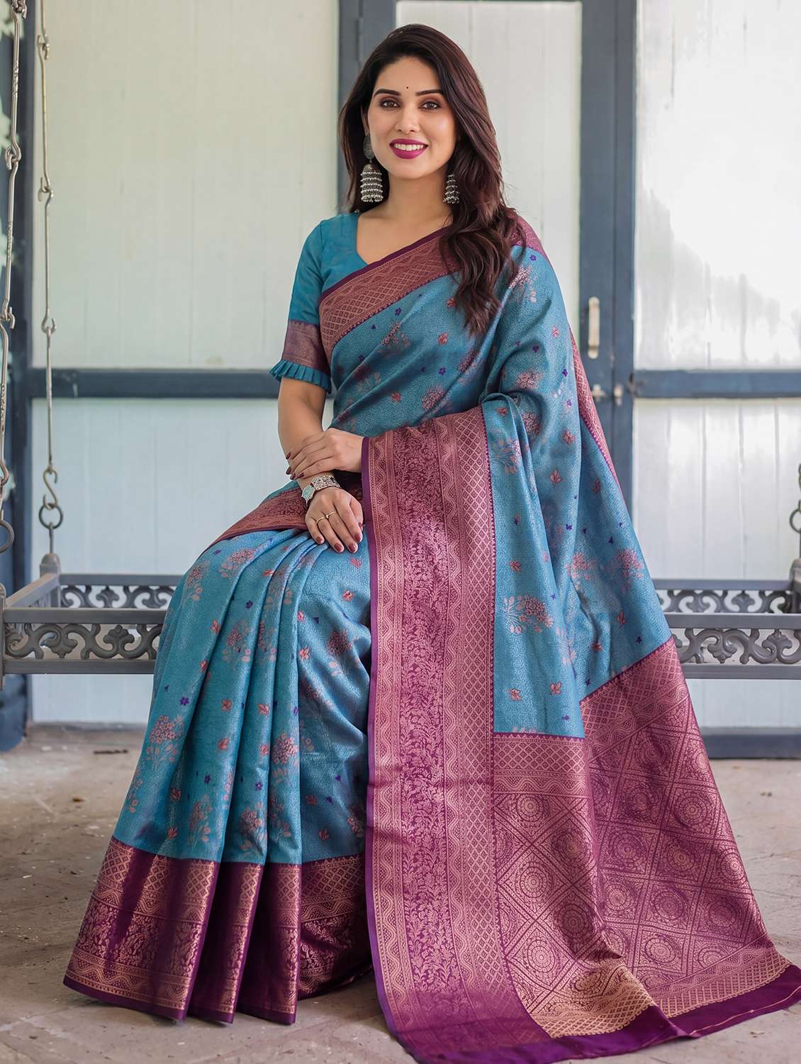 women self design banarasi saree with blouse - 22562947 -  Standard Image - 4