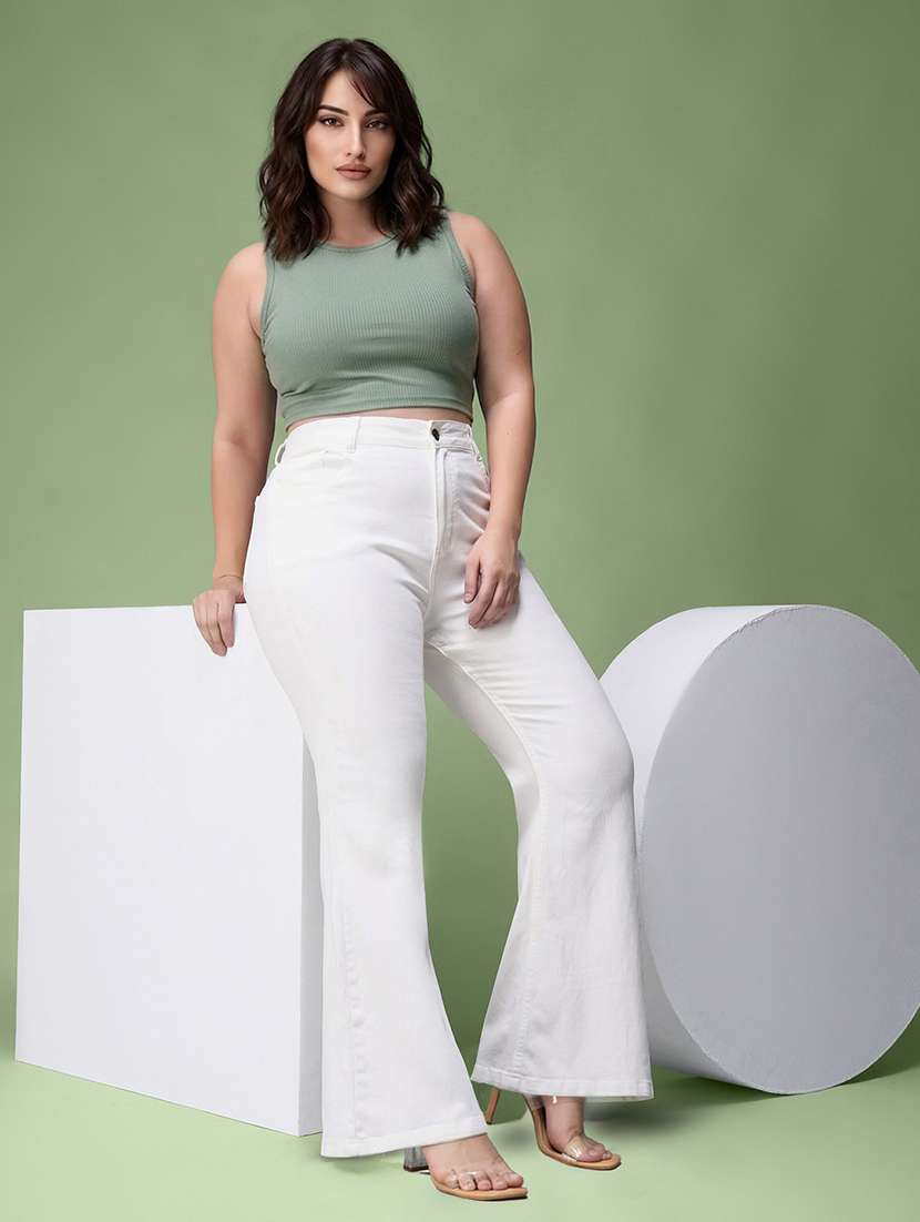 white denim jeans - 22564839 -  Standard Image - 4
