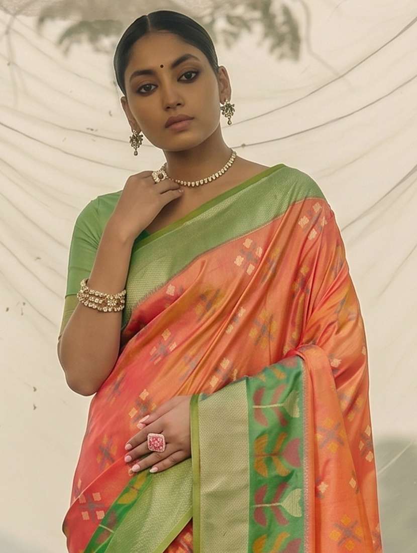 women self design pochampalli saree with blouse - 22564893 -  Standard Image - 1