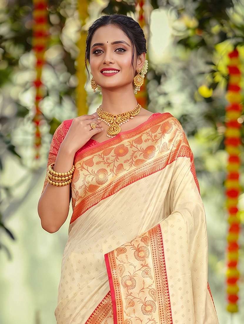women self design banarasi saree with blouse - 22564980 -  Standard Image - 1