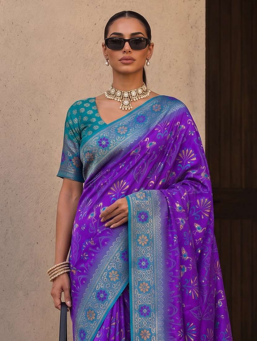 women self design banarasi saree with blouse - 22565034 -  Standard Image - 1