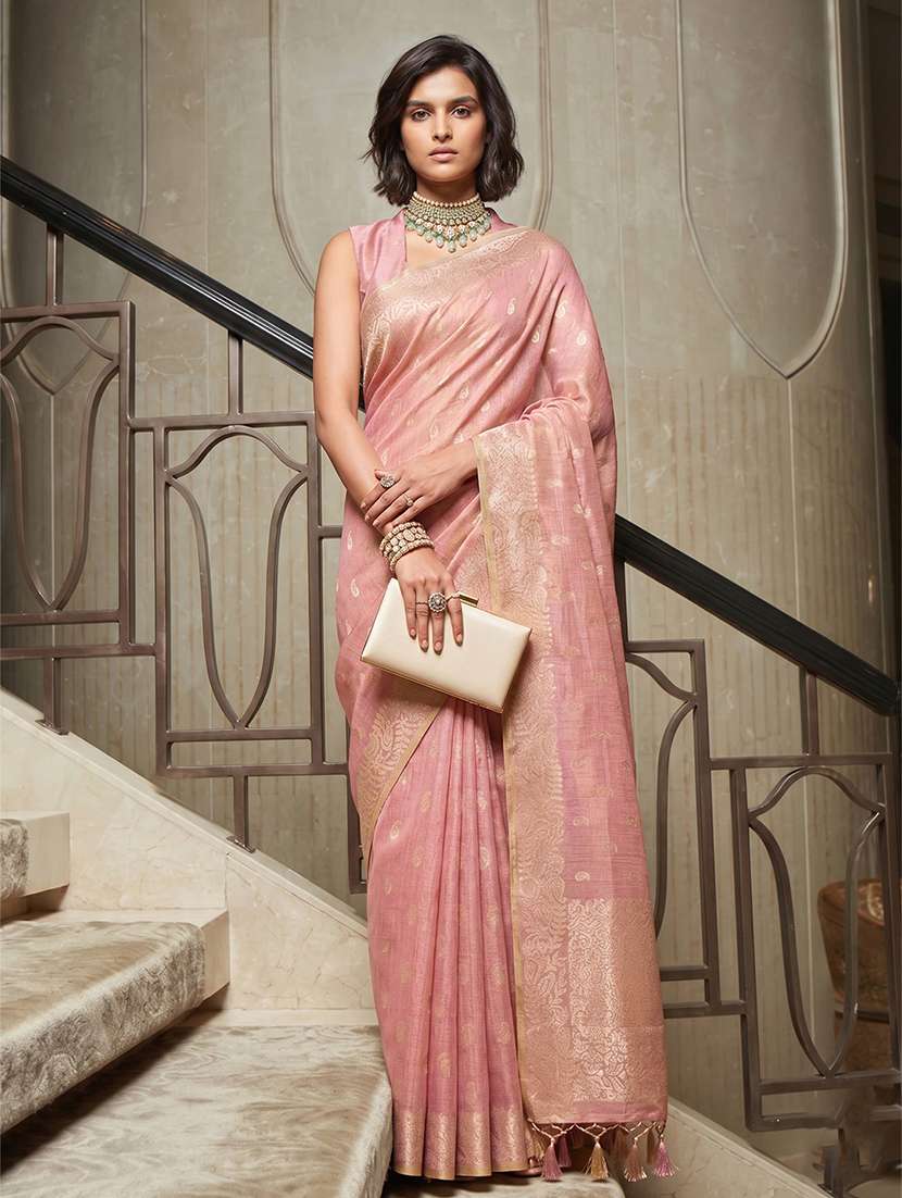 women self design banarasi saree with blouse