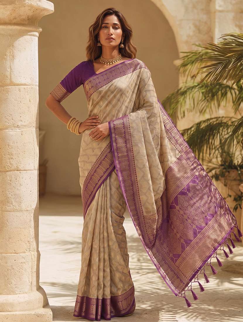 women self design bordered saree with blouse - 22565108 -  Standard Image - 1