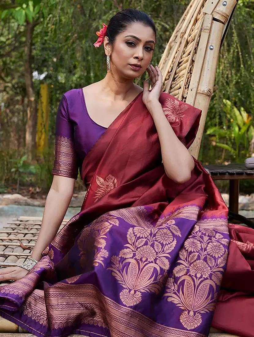 women self design banarasi saree with blouse - 22566097 -  Standard Image - 1