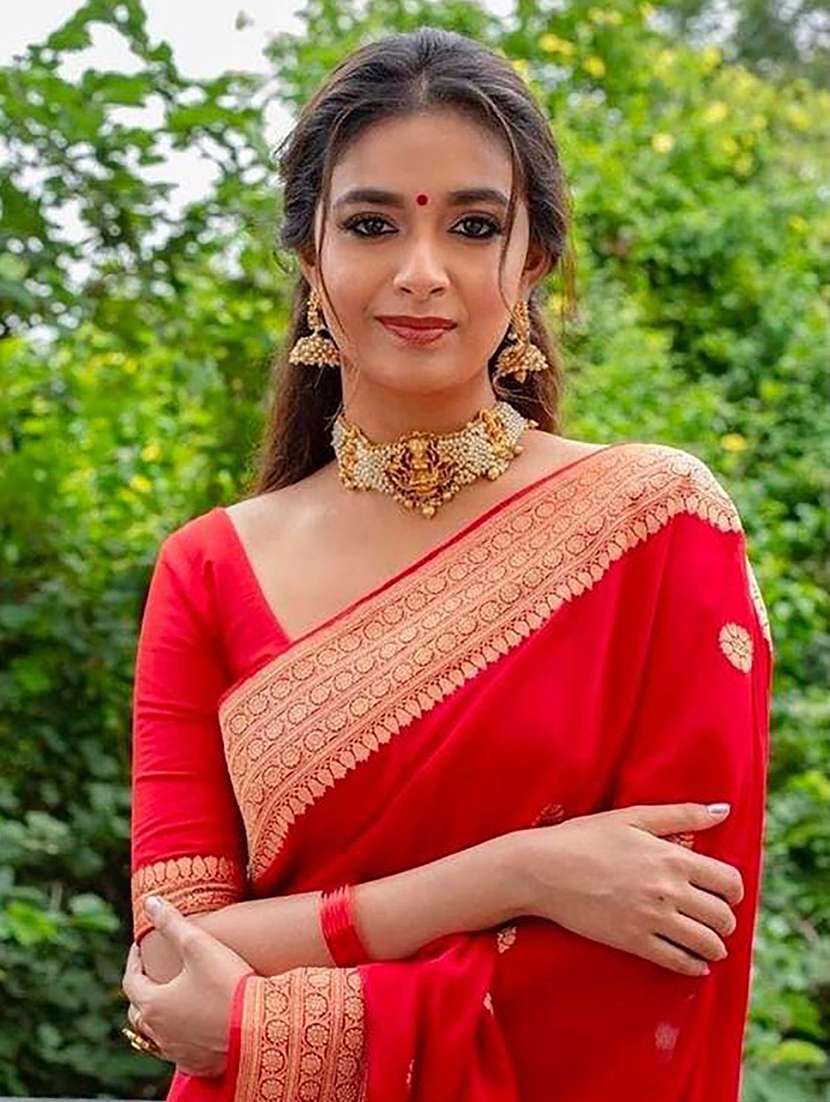 women self design bordered saree with blouse - 22566314 -  Standard Image - 1