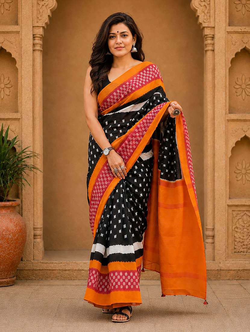 women printed casual wear saree with blouse - 22566395 -  Standard Image - 1