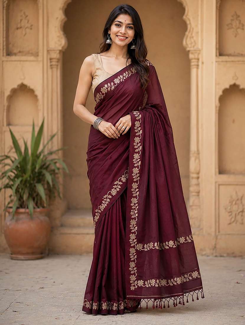 women solid with bordered saree with blouse - 22566402 -  Standard Image - 1