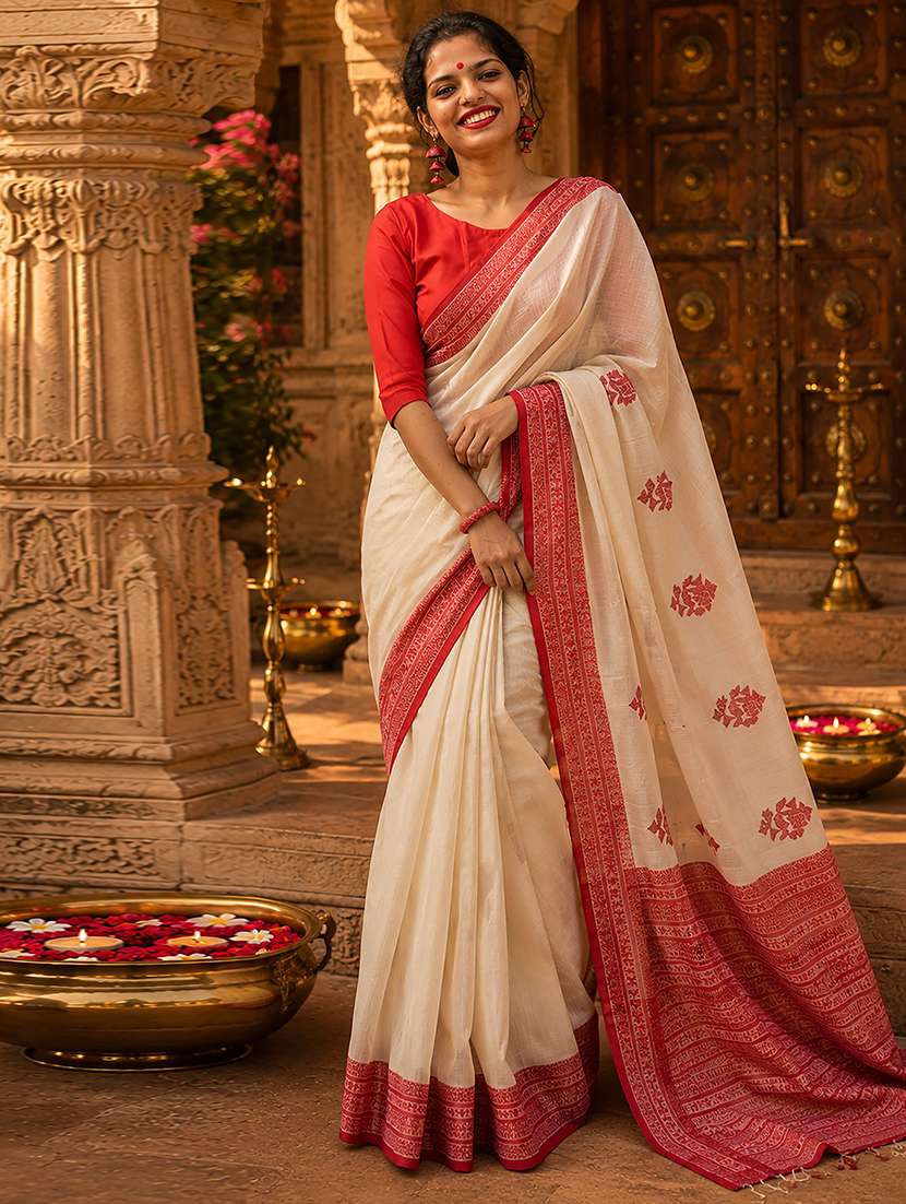 women self design handloom saree with blouse