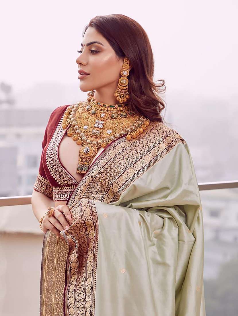 Women Self Design Banarasi Saree - 22566462 -  Standard Image - 1