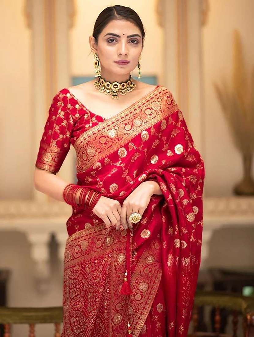 women self design banarasi saree with blouse - 22566698 -  Standard Image - 1