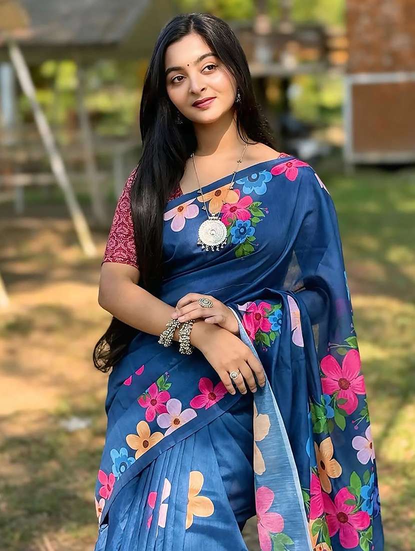 Women Printed Casual Wear Saree - 22566874 -  Standard Image - 1
