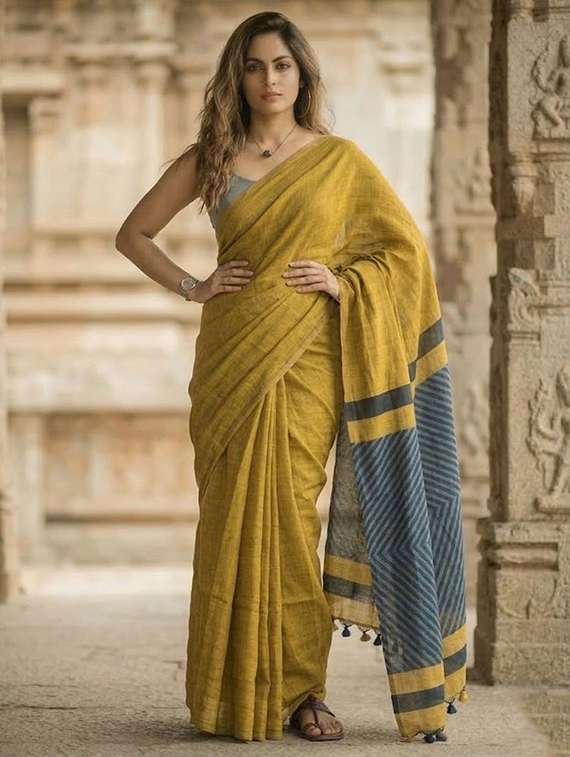 women solid handloom saree with blouse - 22567088 -  Standard Image - 1